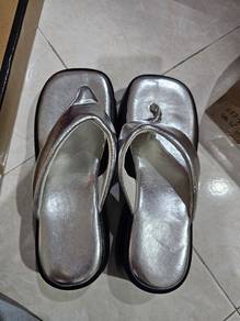 slip shoes