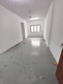 Apartment For Rent in Blok A Flat Taman Suria Muafakat