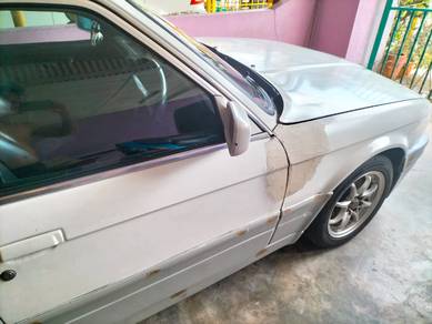 BMW 316i 16i in Batu Berendam, MLK