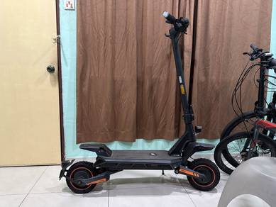 Used NEON GT Electric Scooter