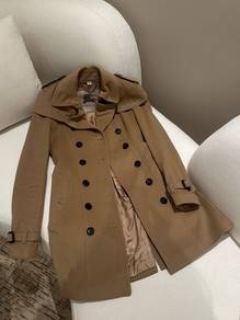 Burberry Hamerton Wool-Cashmere Trench Coat