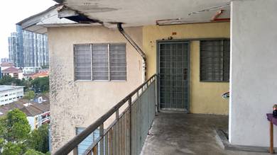 Flat For Sale in Pangsapuri Sri Shamelin