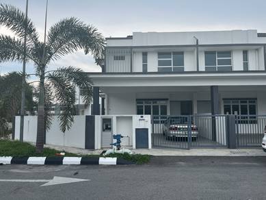 2-storey Terraced House For Sale in Banting,SGR