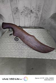 Kayu Gemunggal (machete shape) 