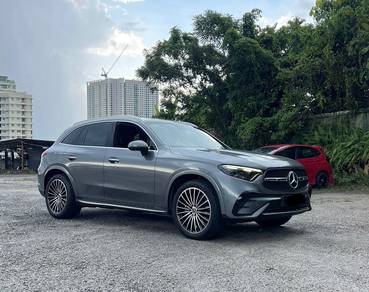Mercedes Benz GLC300 300 4MATIC AMG LINE in Old Klang Road, KUL