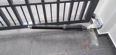 Dnor Autogate System