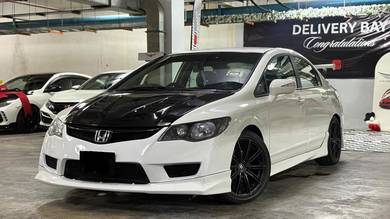 Honda Civic S i-VTEC in Batu Caves, SGR