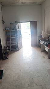 Room in Bandar Kinrara, SGR