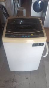Mesin Basuh Midea 8kg