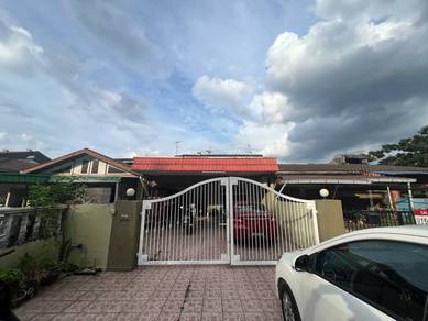 1.5-storey Terraced House For Sale in Ampang,SGR
