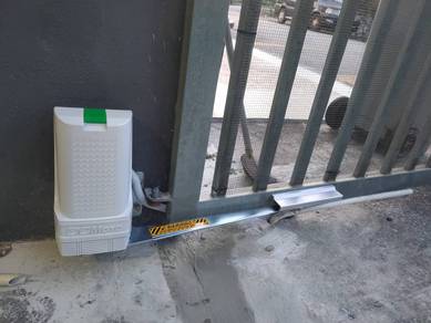 DCMoto 925 AutoGate System Offer Auto Gate