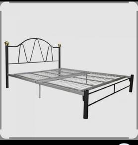 katil besi queen size