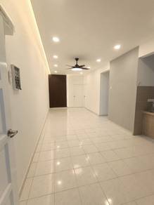 Condominium For Sale in Bukit Saujana
