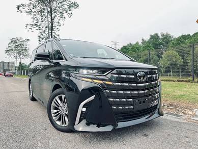 Toyota Alphard Z in Johor Bahru, JHR