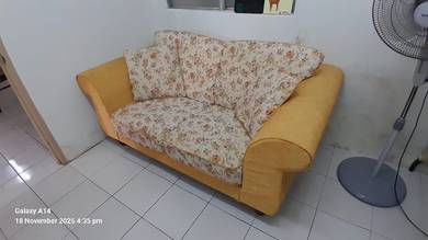Sofa cantik
