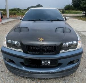 BMW 318i 18i (CKD) in Melaka Tengah, MLK