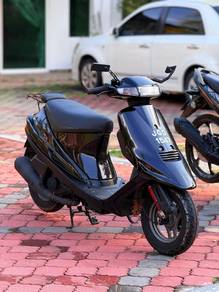 Suzuki V100