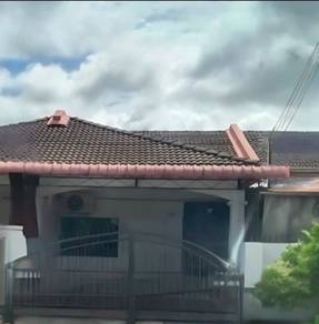 1-storey Terraced House For Sale in Miri,SWK