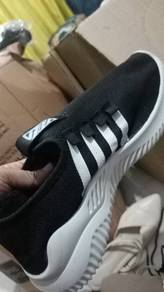 KASUT SEPERTI SEADANYA 3 Pasang