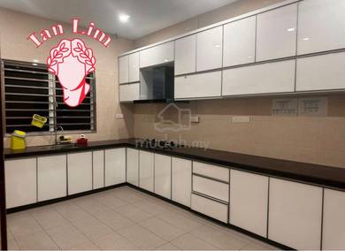 Semi-Detached House For Sale in Gelugor,PNG