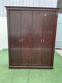 YE56AB Almari Baju Kayu 5.5x7' Solid Wood Wardrobe