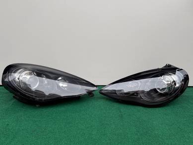 PORSCHE PANAMERA HEADLAMp