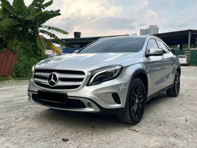 Mercedes Benz GLA200 200 (CBU) in Kajang, SGR