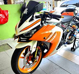Yamaha R25
