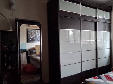 2 units Full Height Wardrobe Set c/w DressingTable