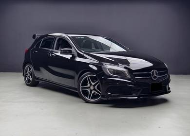 Mercedes Benz A180 180 in Cheras, SGR