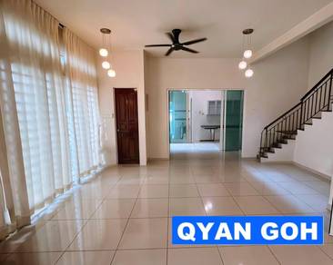 Semi-Detached House For Sale in Gelugor,PNG