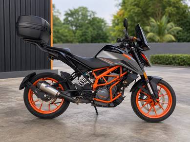 KTM 390 Duke