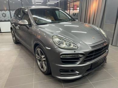 2010 Porsche Cayenne S S