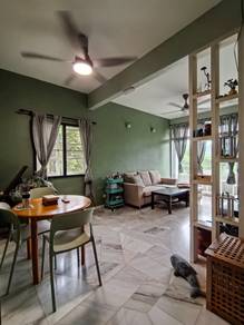Townhouse Condo For Sale in Pearl Hill Villa (Mount Evergreen)
