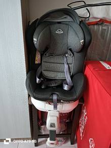 Quinton Car Seat