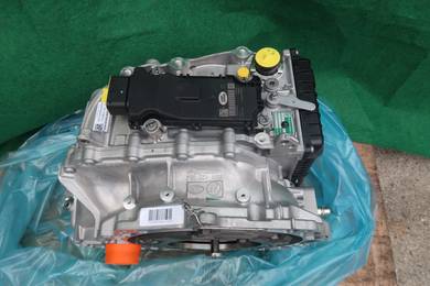 LAND ROVER EVOQUE GEAR BOX 9SPEED (New)
