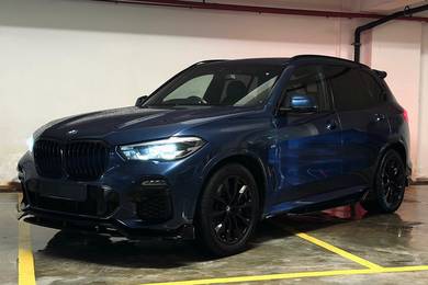 BMW X5 xDRIVE45e in Desa Petaling, KUL