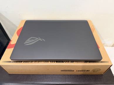 ROG Strix G16 Ultra 9 275HX RTX5070ti