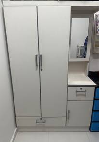 Almari 2 pintu