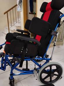 Wheelchair come with adjustable recline