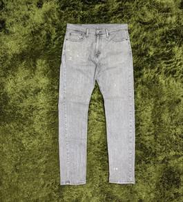 Levi’s 512 sz 33.:..