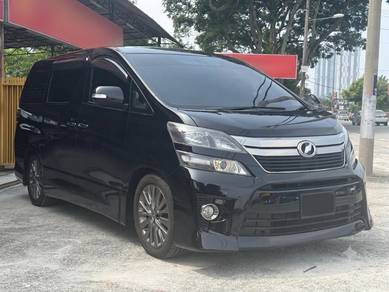 Toyota Vellfire Z GOLDEN EYES in Cheras, SGR