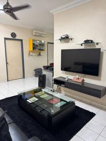 Apartment For Sale in Beverly Hills 3
