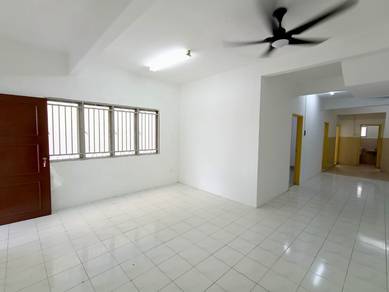 Townhouse For Rent in Rawang,SGR