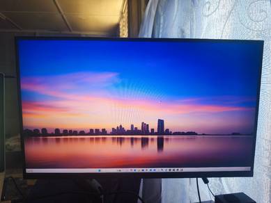 PRISM+ W270 PRO 27” WQHD 144Hz Monitor 