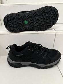 kasut hiking