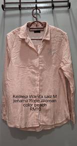 Blouse Wanita