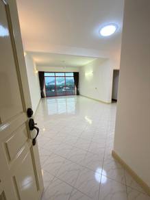 Apartment For Sale in 72 Scotland Park