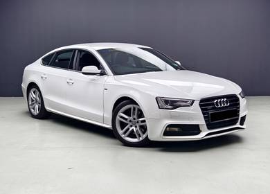Audi A5 TFSI QUATTRO S-LINE in Cheras, KUL