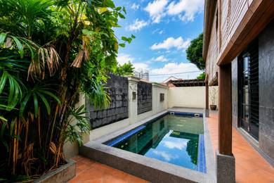 Semi-Detached House For Sale in Tanjung Bungah,PNG
